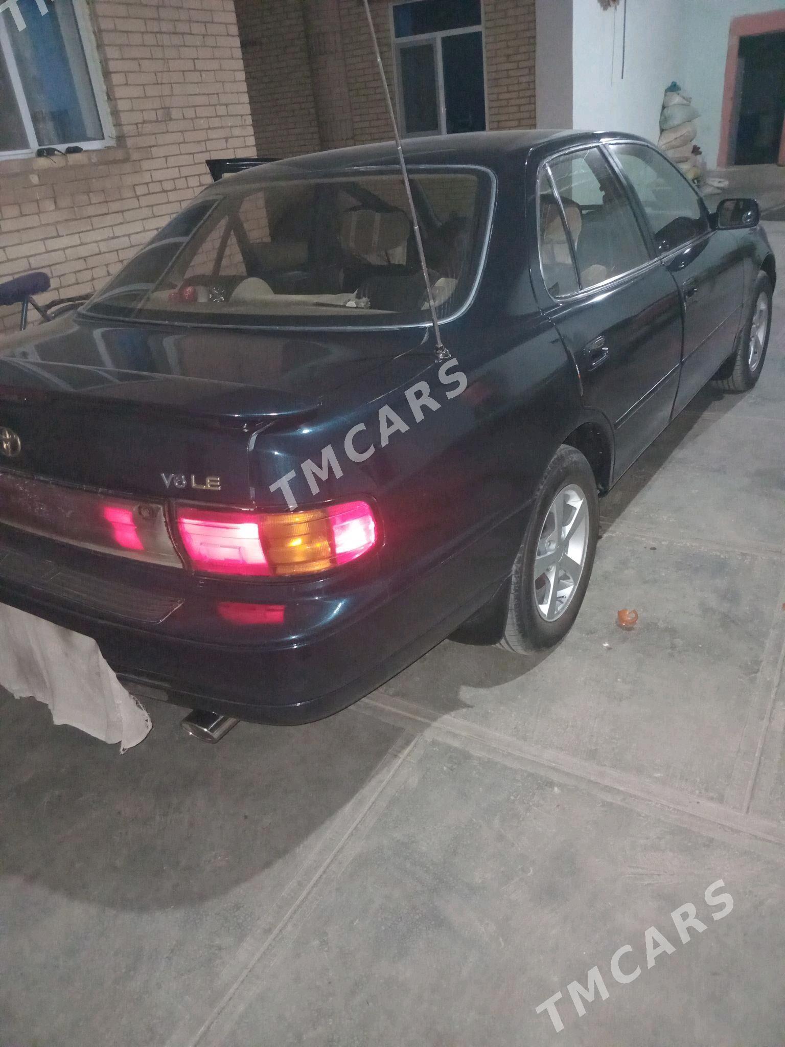 Toyota Camry 1994 - 70 000 TMT - Farap - img 3