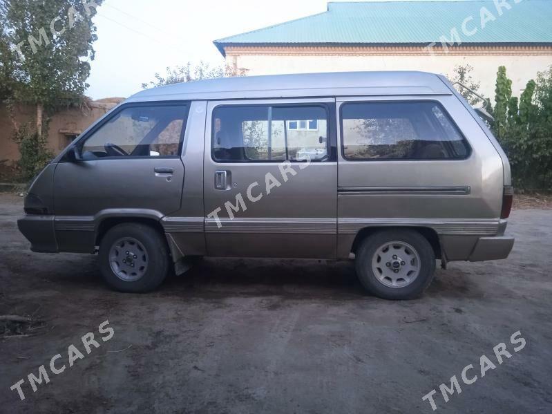 Toyota Town Ace 1990 - 25 000 TMT - Гурбансолтан Едже - img 5