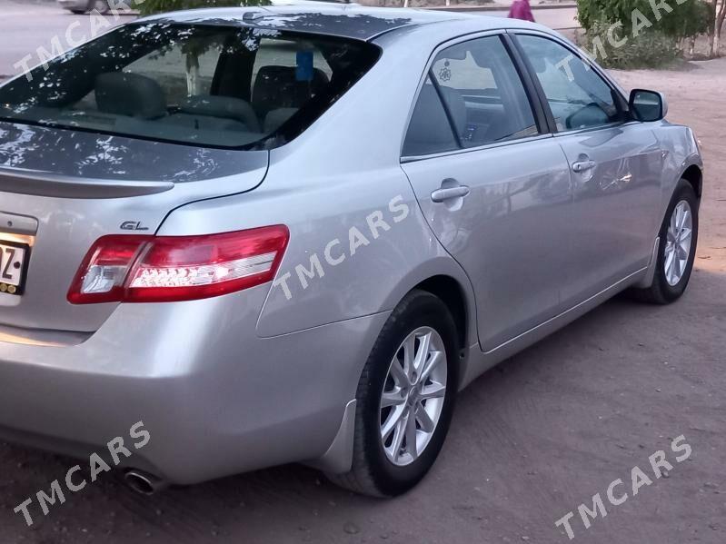 Toyota Camry 2010 - 145 000 TMT - Дашогуз - img 3