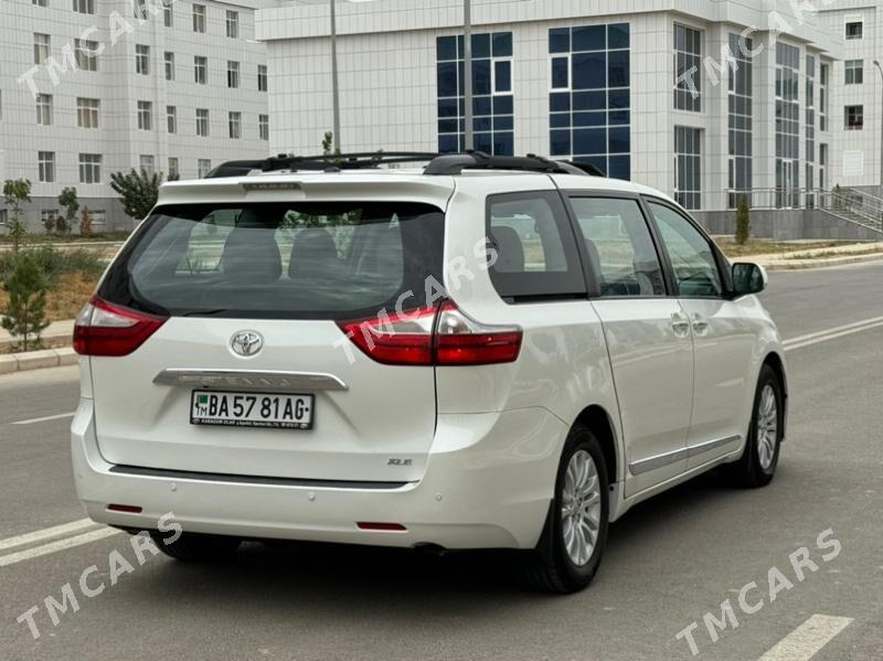 Toyota Sienna 2017 - 390 000 TMT - Ашхабад - img 2