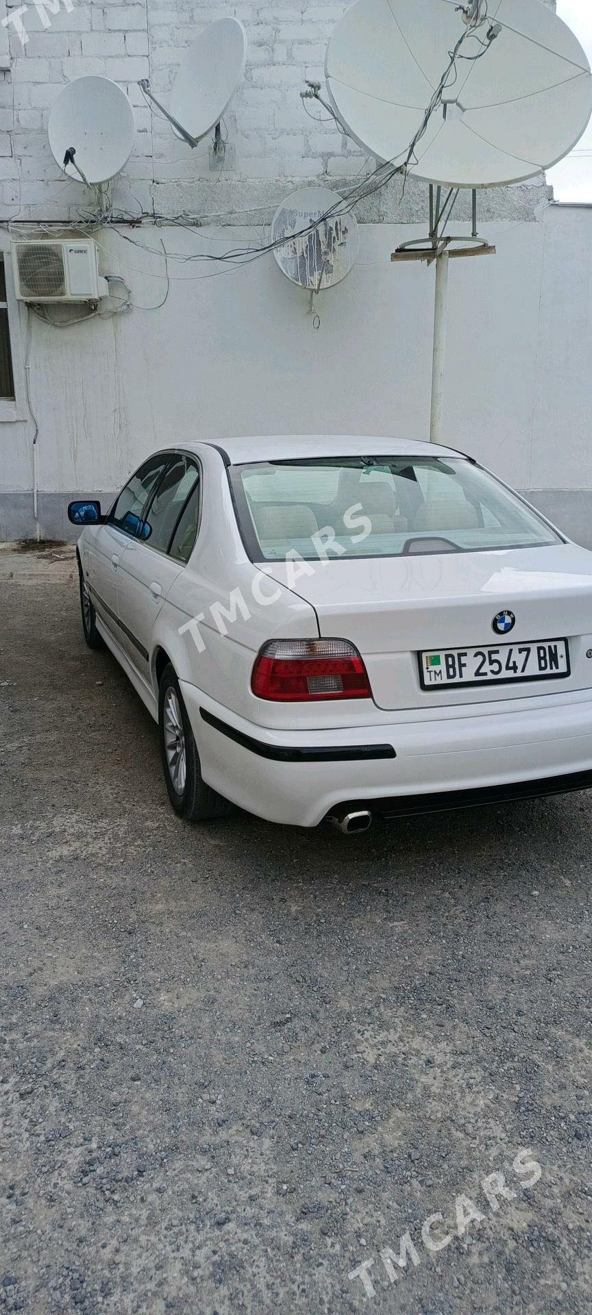 BMW 525 2002 - 100 000 TMT - Туркменбаши - img 2