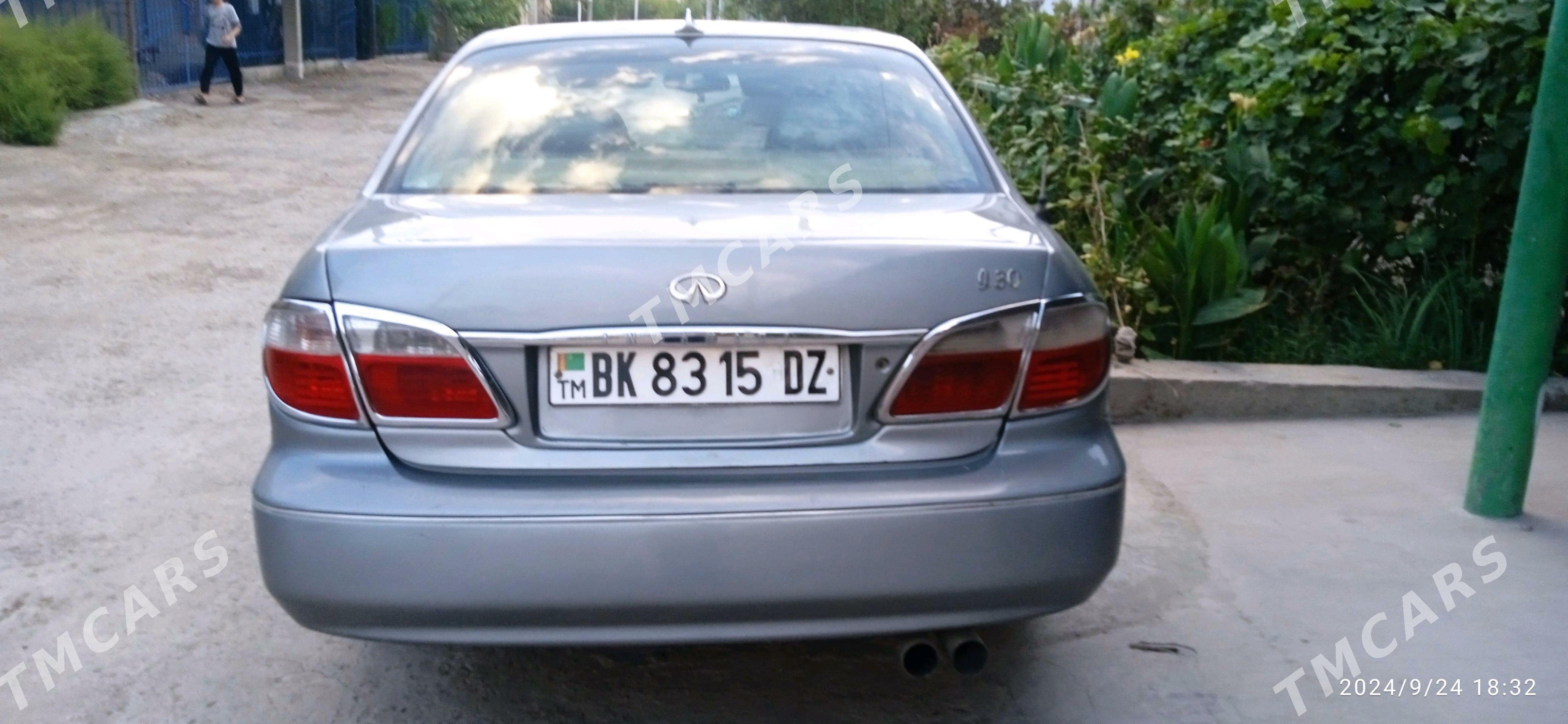 Infiniti I30 2001 - 60 000 TMT - Дашогуз - img 2