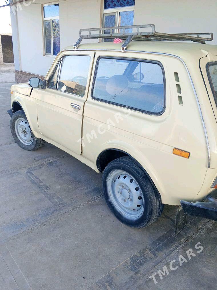 Lada Niva 1990 - 16 000 TMT - Sakar - img 3