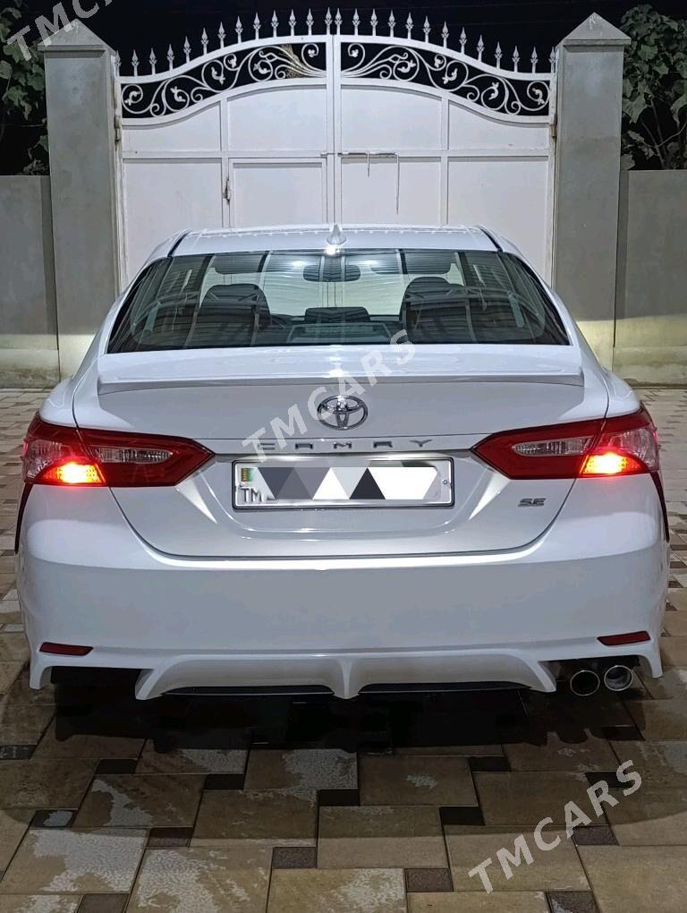 Toyota Camry 2019 - 280 000 TMT - Aşgabat - img 4