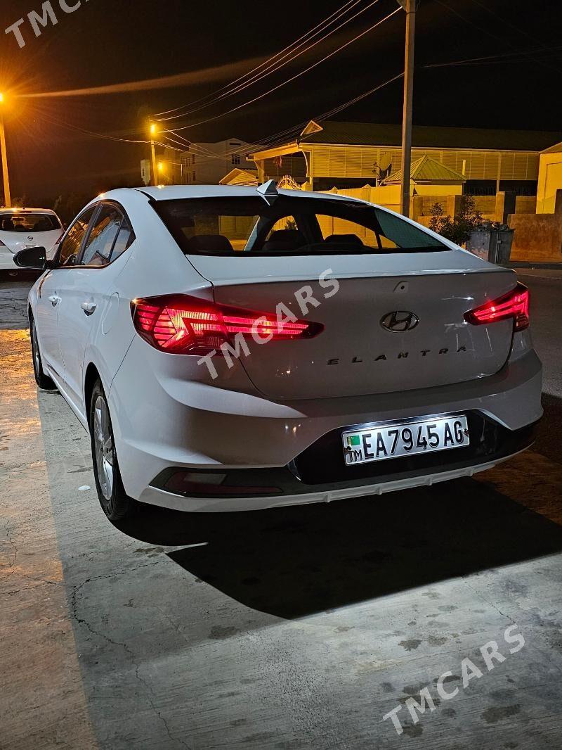 Hyundai Elantra 2019 - 219 000 TMT - Ашхабад - img 5