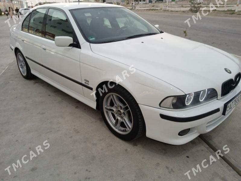 BMW E39 2001 - 140 000 TMT - Balkanabat - img 5