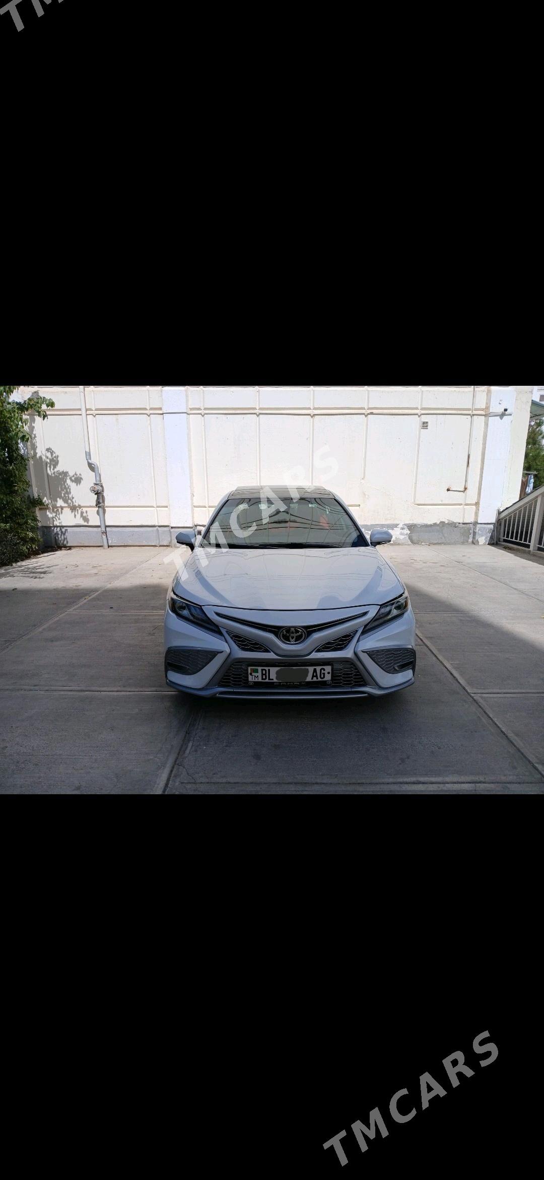 Toyota Camry 2021 - 355 000 TMT - Aşgabat - img 3