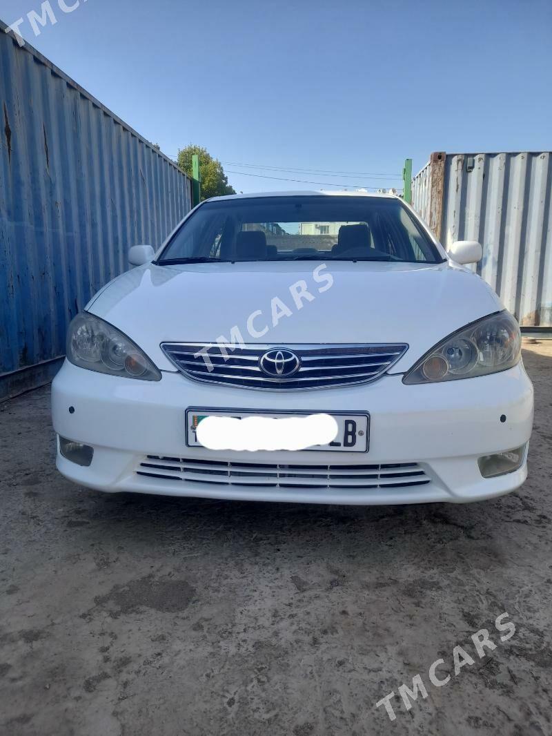 Toyota Camry 2003 - 130 000 TMT - Çärjew - img 3