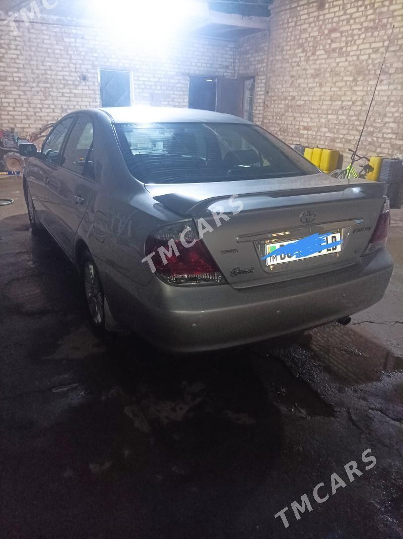 Toyota Camry 2003 - 140 000 TMT - Çärjew - img 5