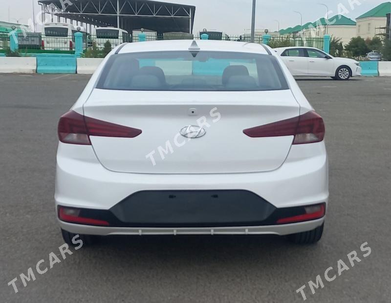 Hyundai Elantra 2020 - 245 000 TMT - ул. Подвойского (Битарап Туркменистан шаёлы) - img 4