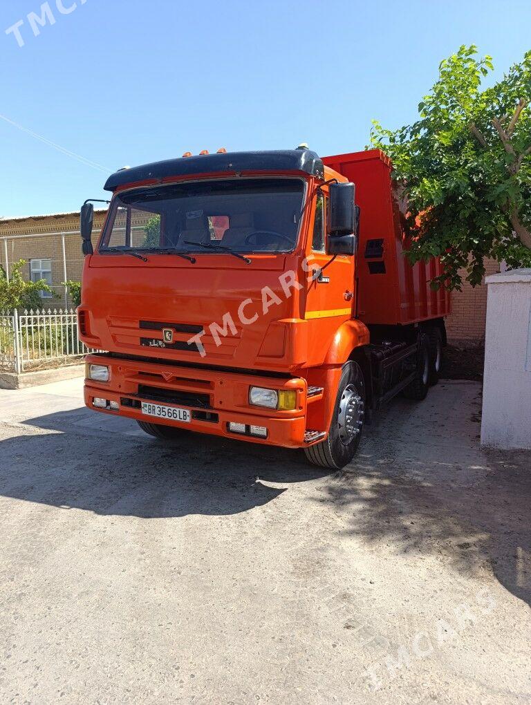 Kamaz 6520 2011 - 480 000 TMT - Türkmenabat - img 8