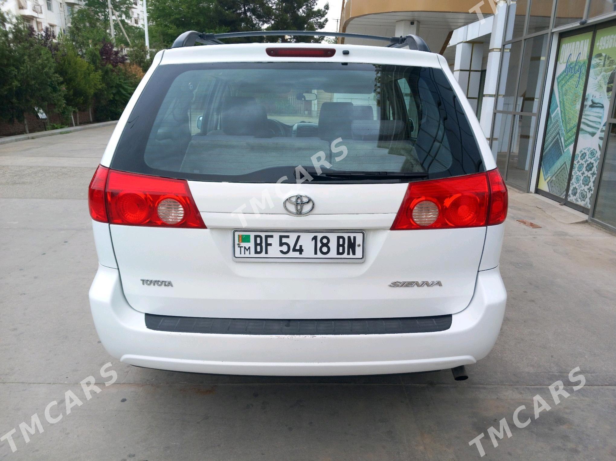 Toyota Sienna 2009 - 175 000 TMT - Türkmenbaşy - img 3