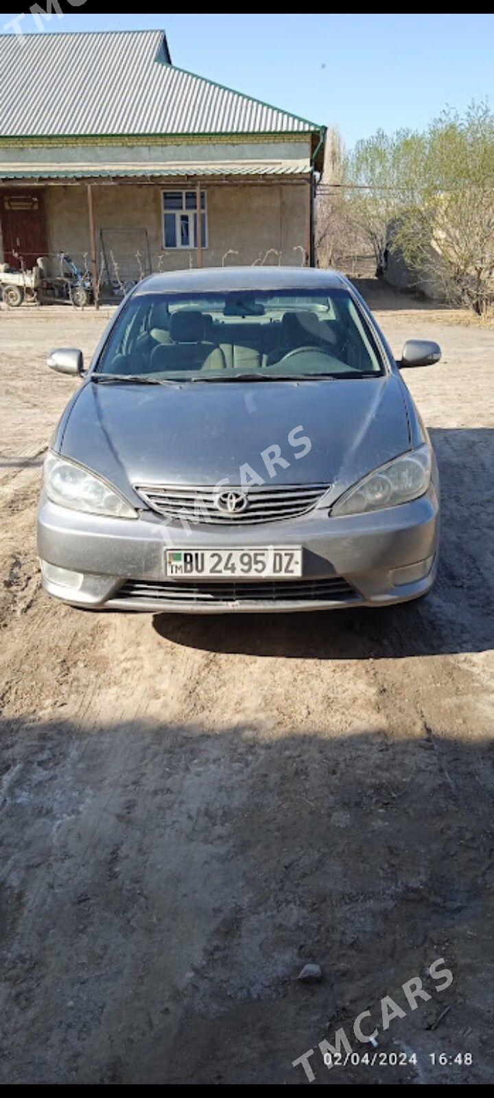 Toyota Camry 2003 - 90 000 TMT - Гурбансолтан Едже - img 2