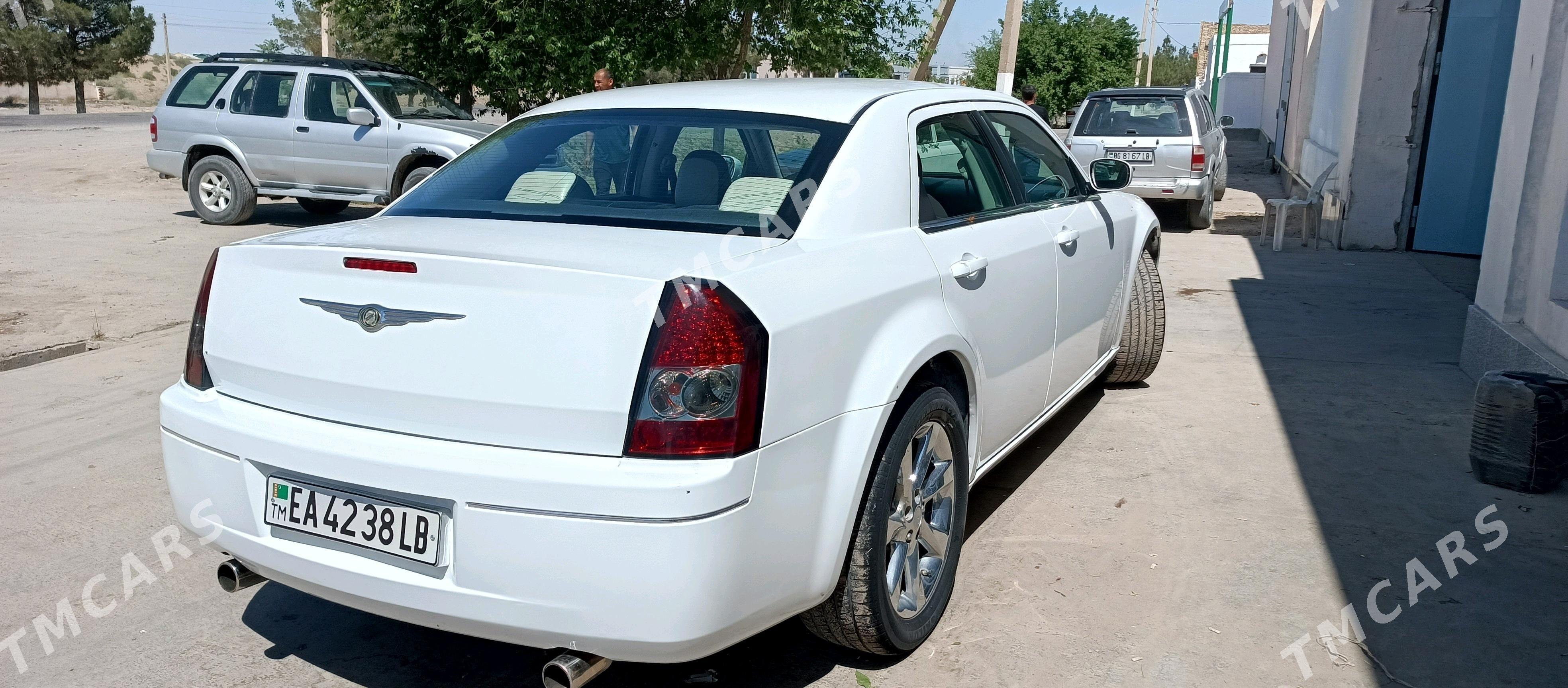 Chrysler 300C 2009 - 100 000 TMT - Türkmenabat - img 4