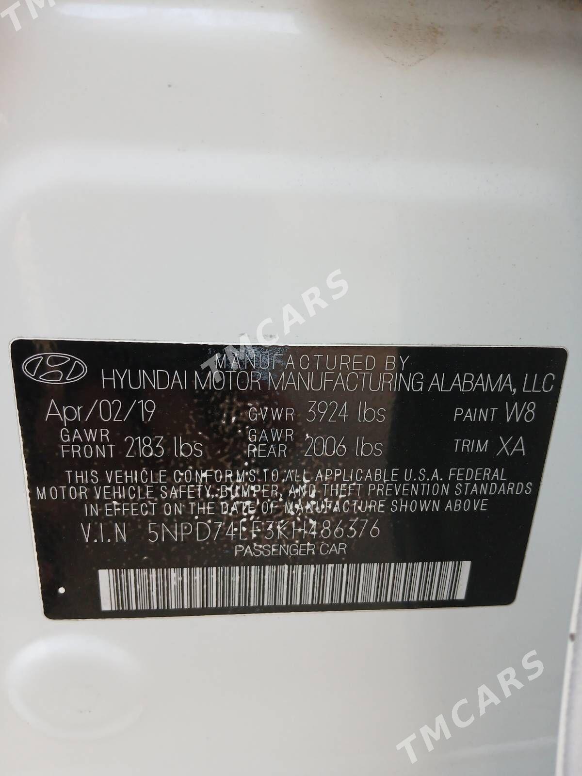 Hyundai Elantra 2019 - 205 000 TMT - Köşi - img 2