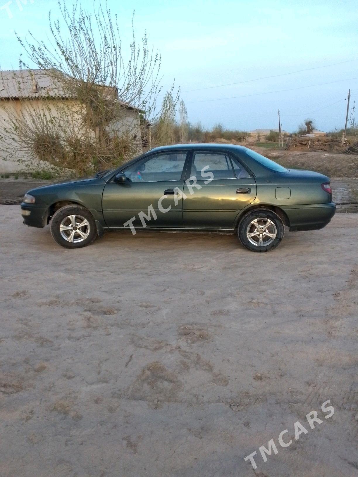 Toyota Carina 1993 - 25 000 TMT - Ходжамбаз - img 4