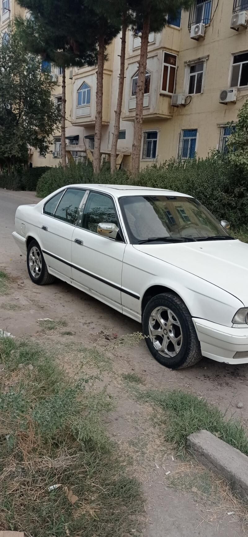 BMW E34 1990 - 23 000 TMT - Türkmenabat - img 7