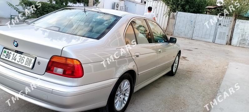 BMW E39 2002 - 135 000 TMT - Балканабат - img 2