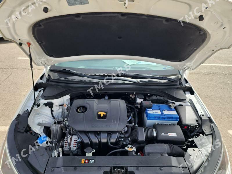 Hyundai Elantra 2019 - 235 000 TMT - Aşgabat - img 8