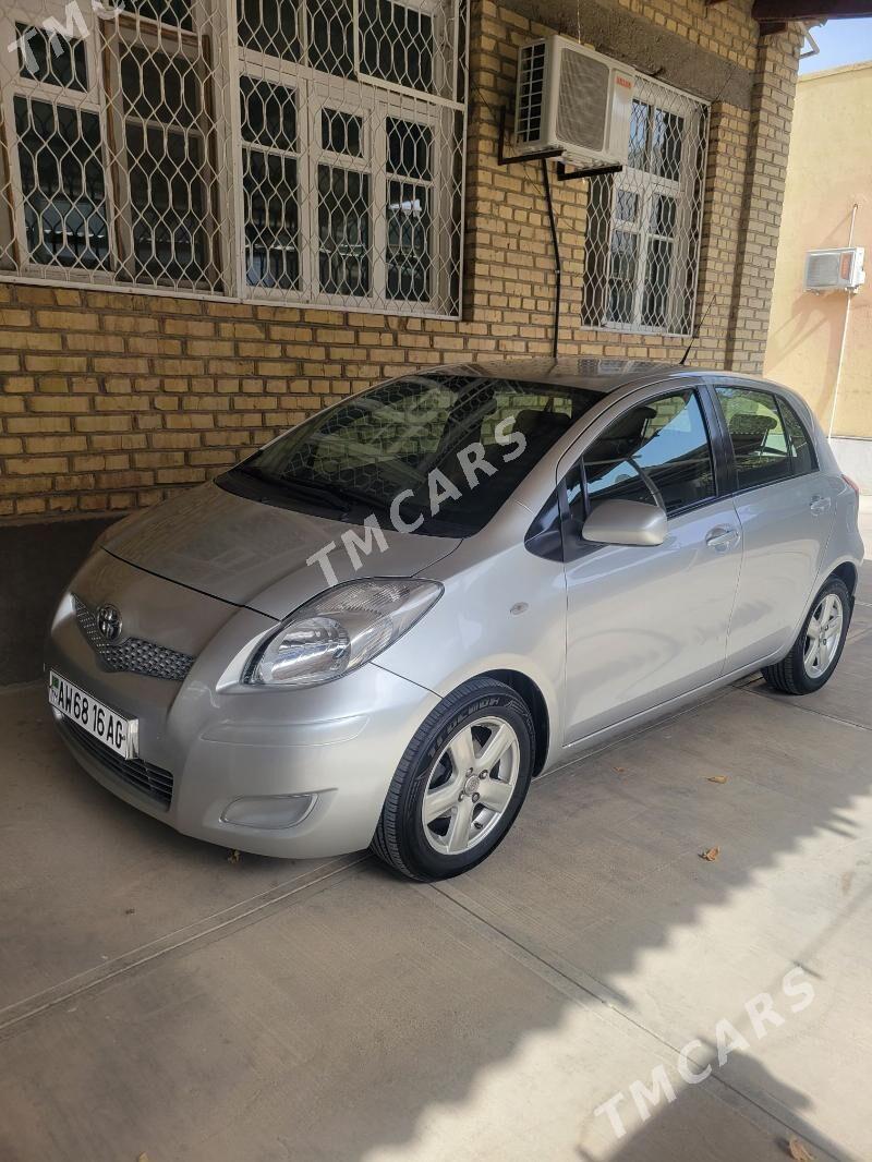 Toyota Yaris 2011 - 105 000 TMT - Ашхабад - img 2