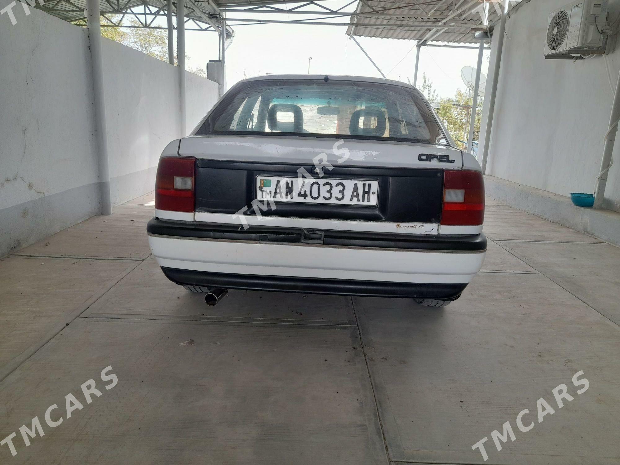 Opel Vectra 1991 - 30 000 TMT - Гёкдепе - img 3