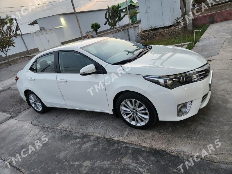 Toyota Corolla 2015 - 158 000 TMT - Кëши - img 6