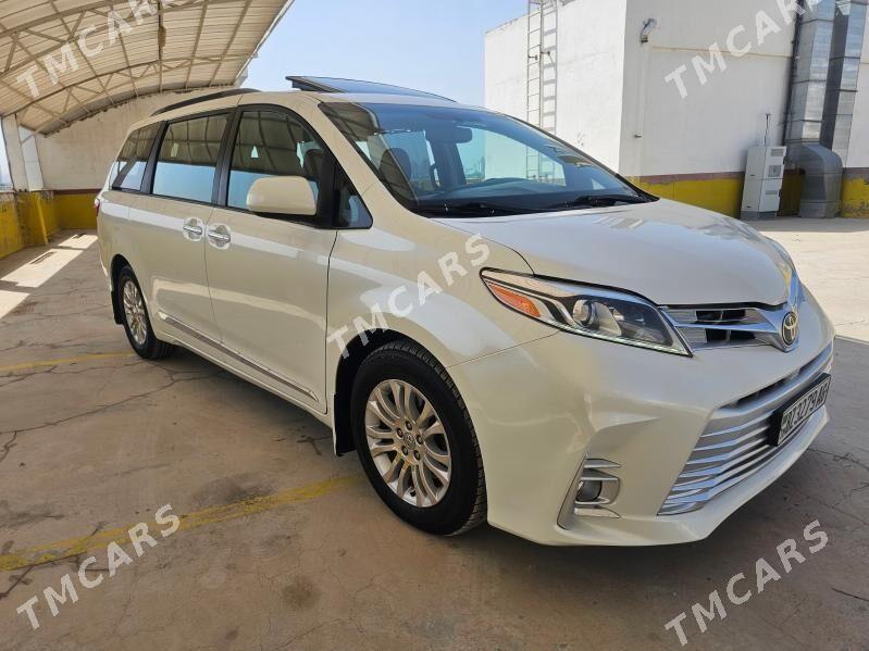 Toyota Sienna 2018 - 385 000 TMT - Aşgabat - img 6