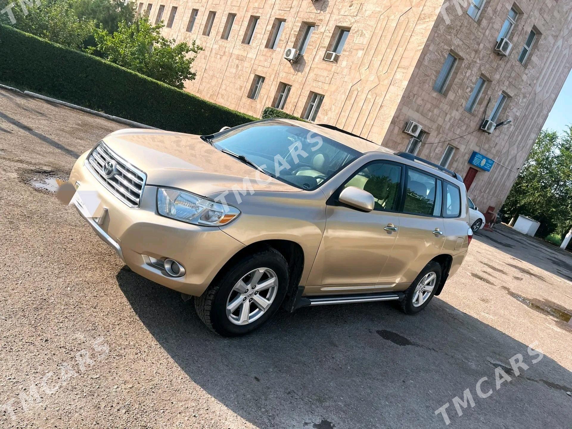 Toyota Highlander 2010 - 260 000 TMT - Дашогуз - img 2