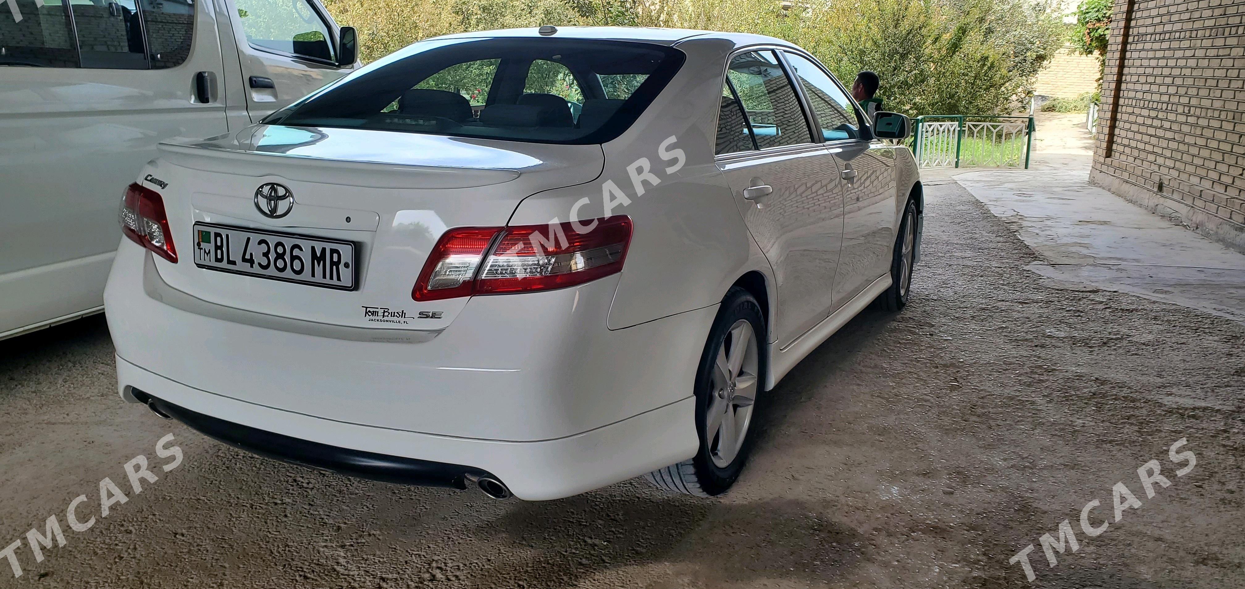 Toyota Camry 2011 - 190 000 TMT - Sakarçäge - img 2