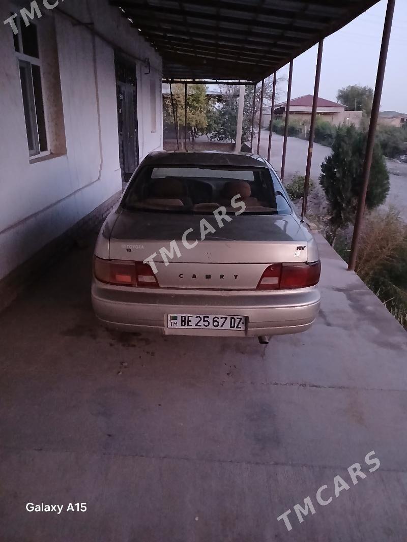 Toyota Camry 1996 - 42 000 TMT - Daşoguz - img 3