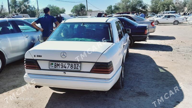 Mercedes-Benz E280 1993 - 60 000 TMT - Köneürgenç - img 3