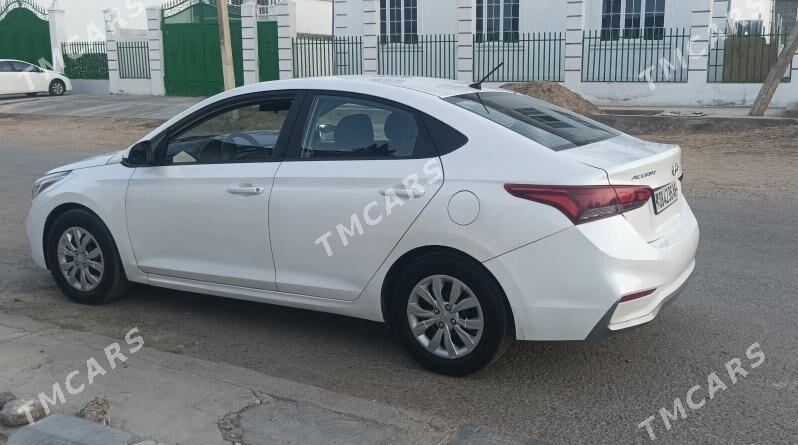 Hyundai Accent 2018 - 180 000 TMT - Aşgabat - img 2