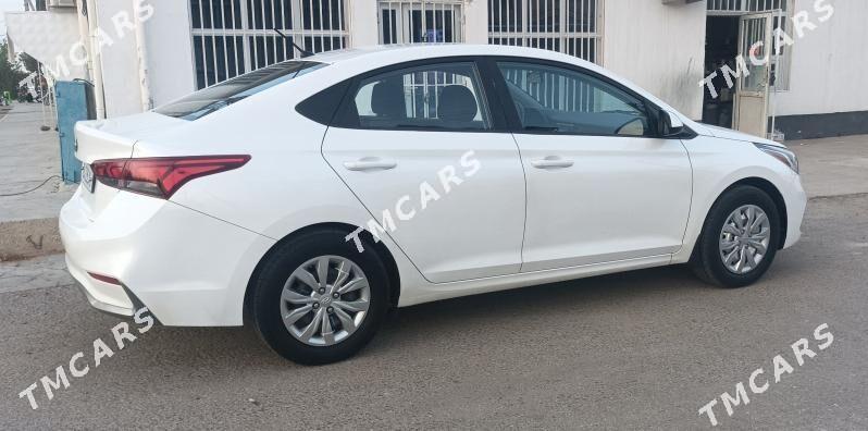 Hyundai Accent 2018 - 180 000 TMT - Aşgabat - img 3