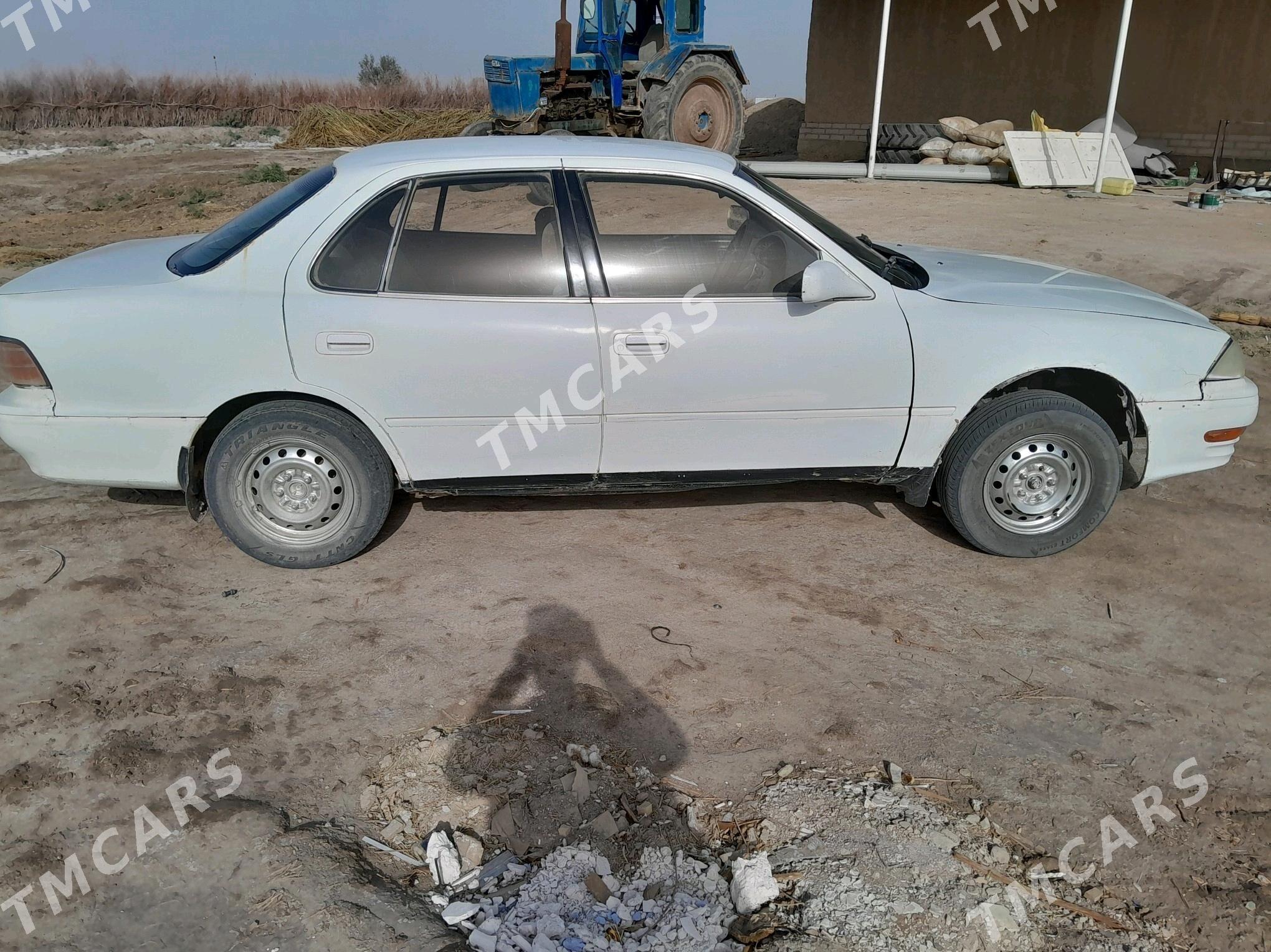 Toyota Camry 1993 - 55 000 TMT - етр. Туркменбаши - img 3