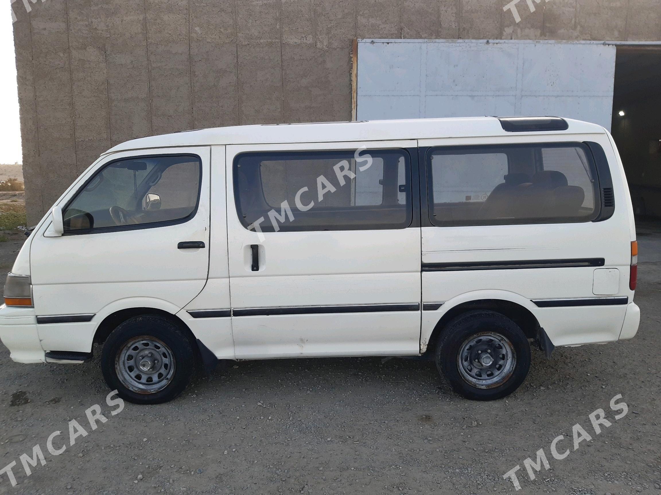 Toyota Hiace 1993 - 40 000 TMT - Дарганата - img 7