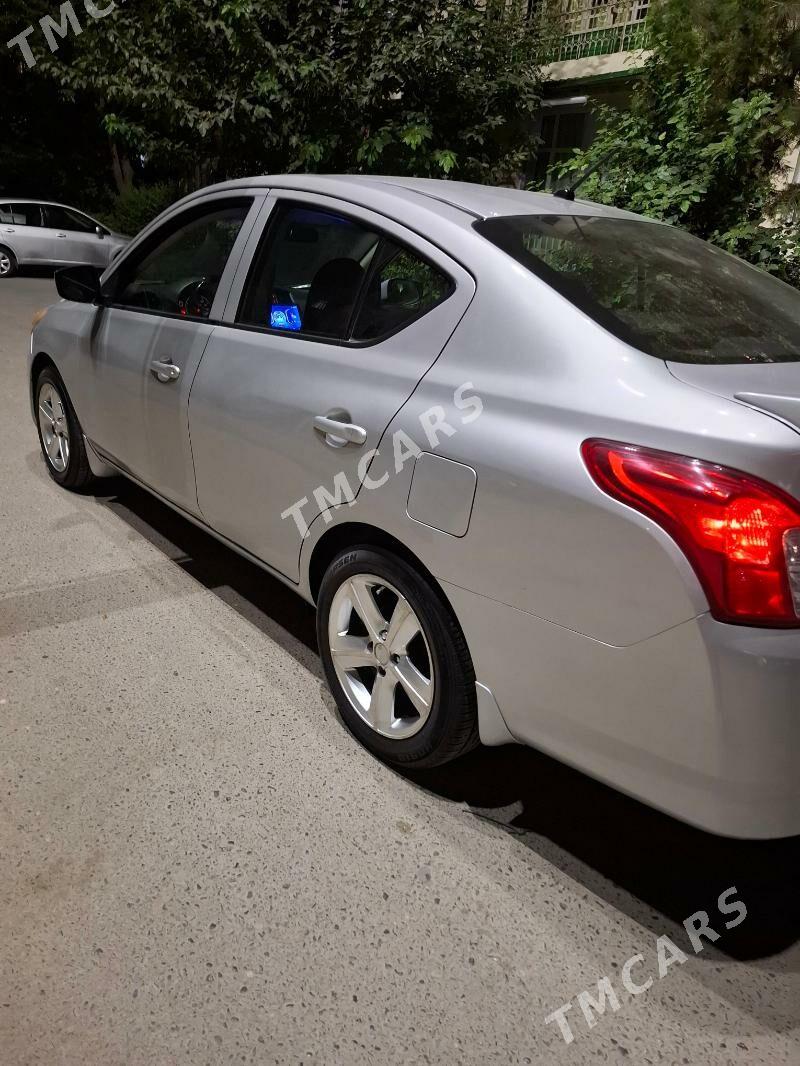 Nissan Versa 2017 - 130 000 TMT - Aşgabat - img 2