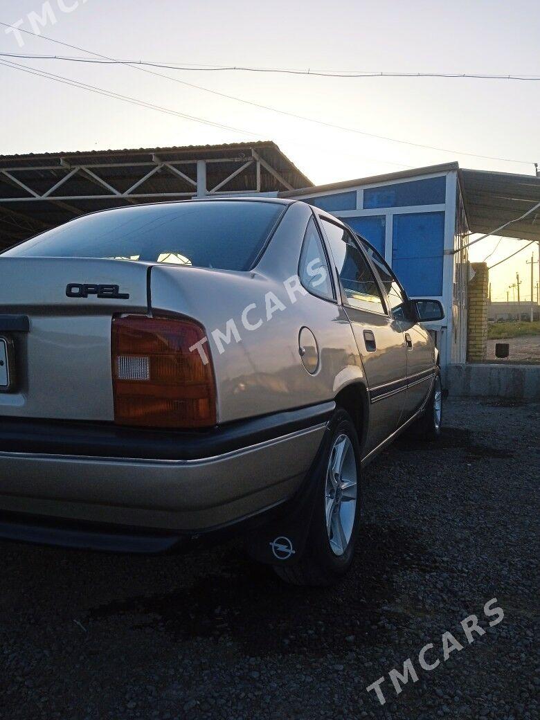 Opel Vectra 1992 - 32 000 TMT - Мары - img 3