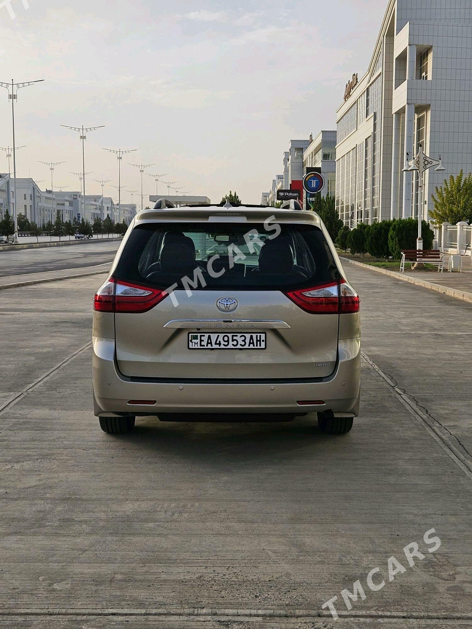 Toyota Sienna 2016 - 420 000 TMT - Aşgabat - img 4