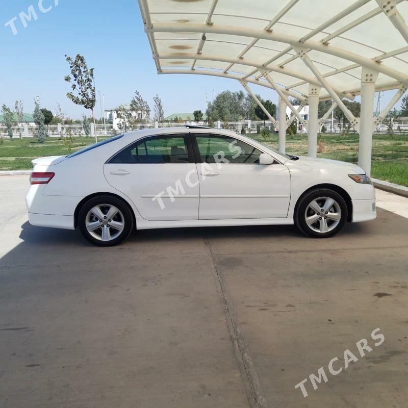 Toyota Camry 2011 - 215 000 TMT - Daşoguz - img 9