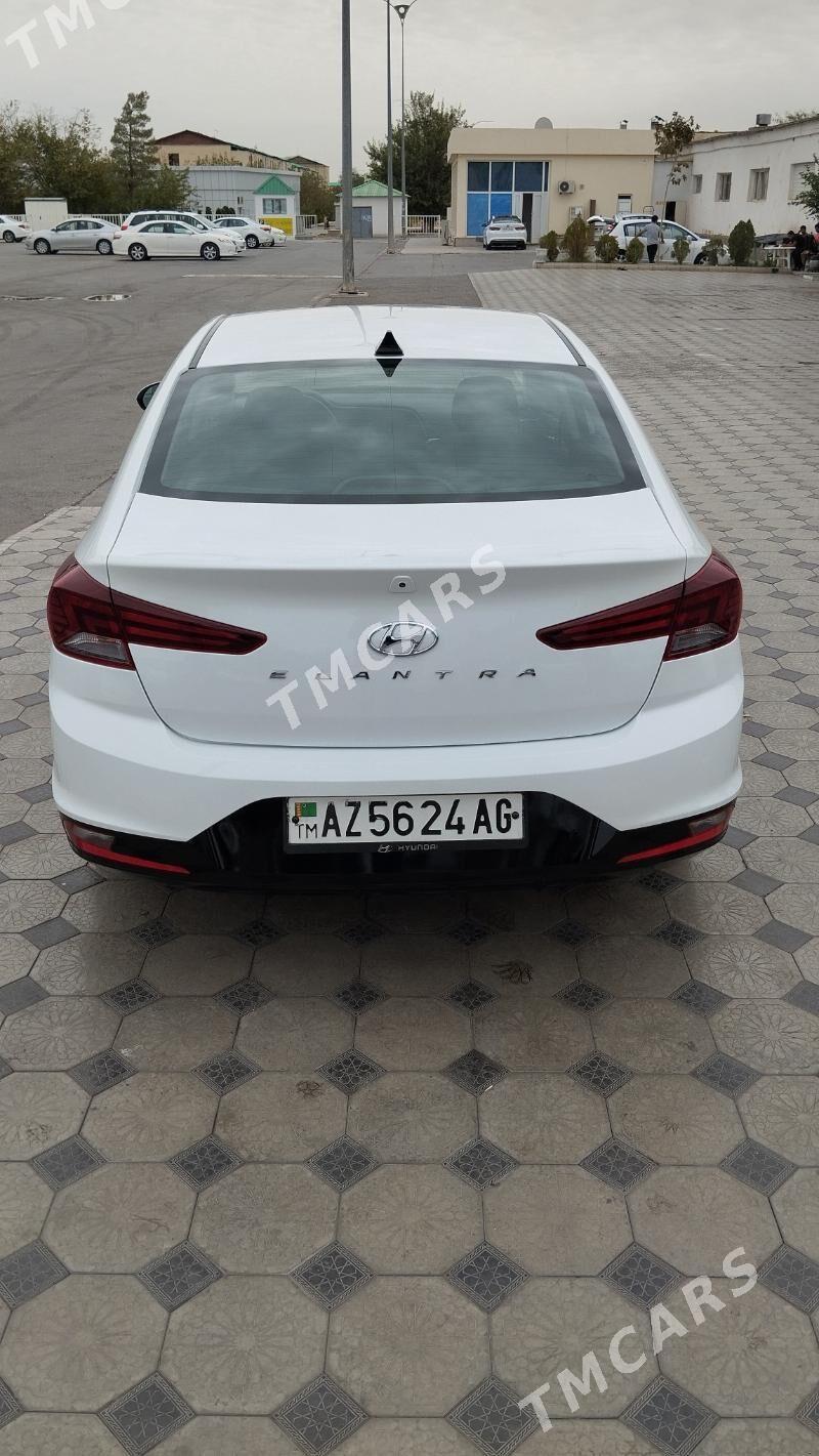 Hyundai Elantra 2019 - 177 000 TMT - Ашхабад - img 2