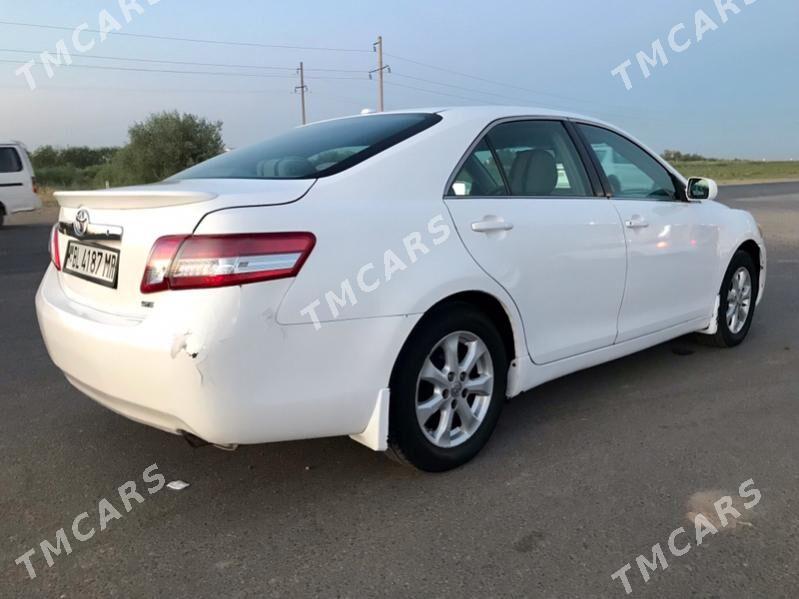 Toyota Camry 2011 - 160 000 TMT - Baýramaly - img 2