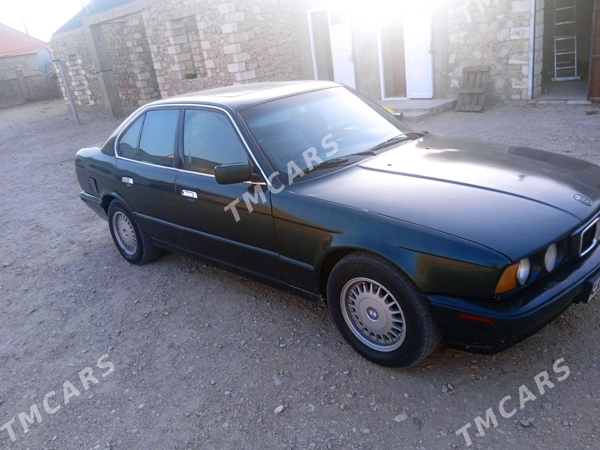 BMW 525 1991 - 40 000 TMT - Балканабат - img 2