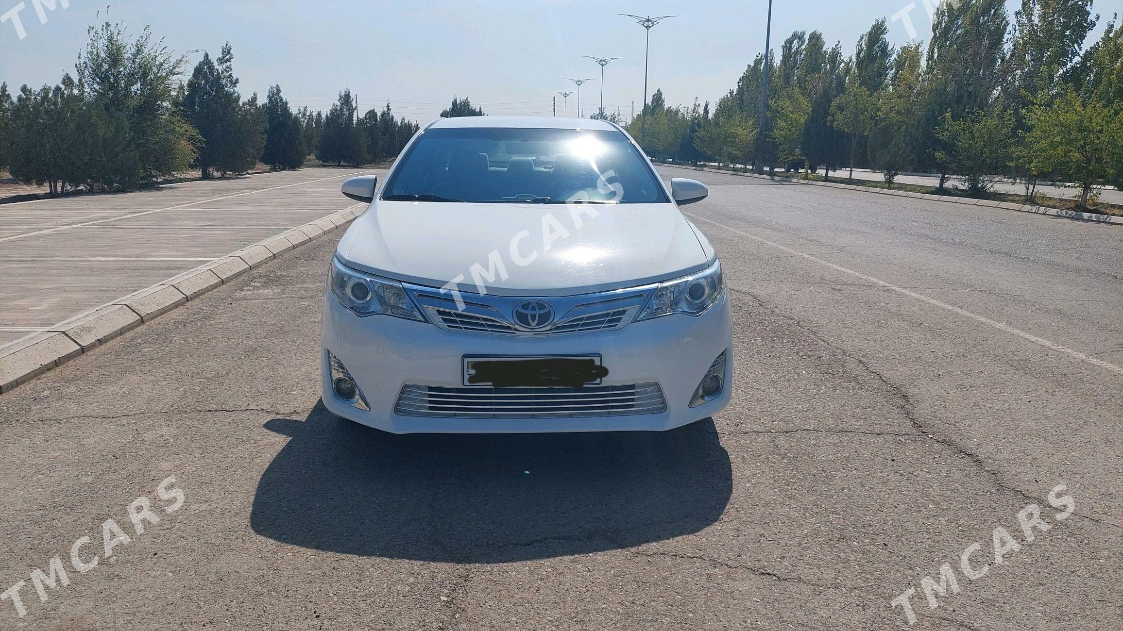 Toyota Camry 2012 - 176 000 TMT - Daşoguz - img 3