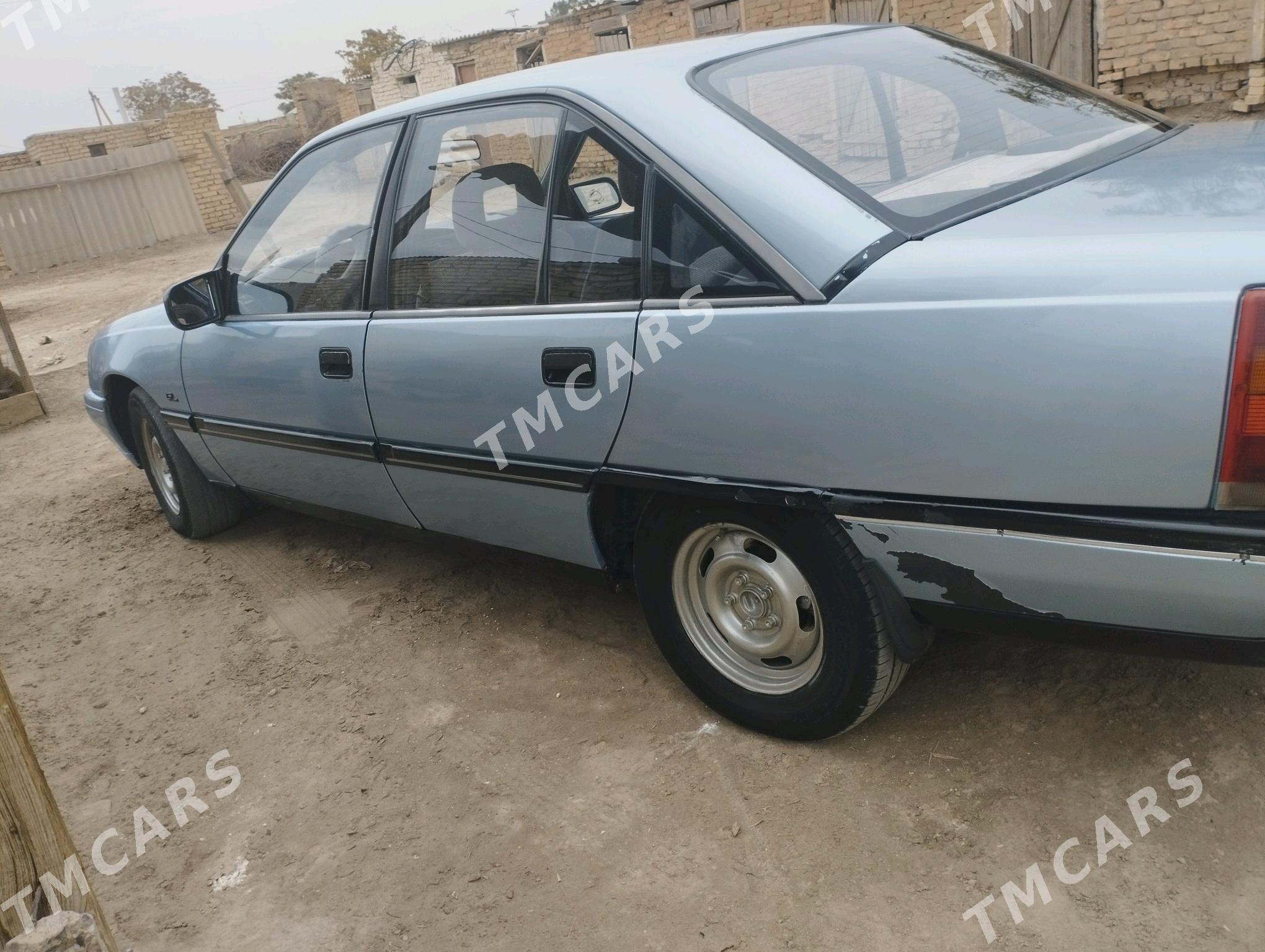 Opel Omega 1990 - 18 000 TMT - Гарабекевюл - img 5