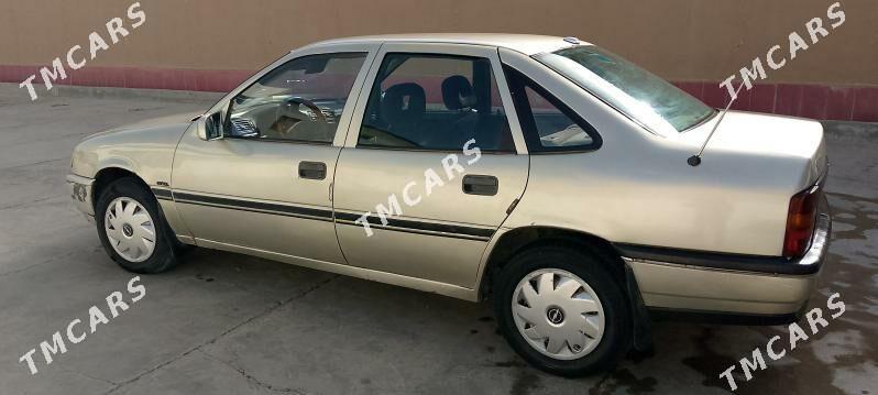 Opel Vectra 1990 - 22 000 TMT - Mary - img 2