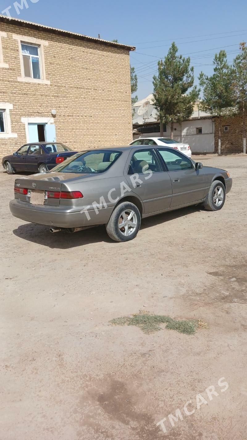 Toyota Camry 1999 - 90 000 TMT - Мургап - img 2