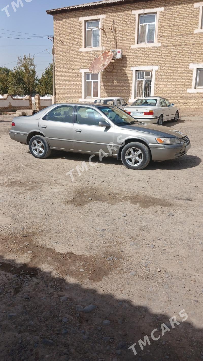 Toyota Camry 1999 - 90 000 TMT - Мургап - img 7