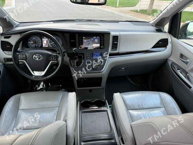 Toyota Sienna 2019 - 460 000 TMT - Ашхабад - img 7