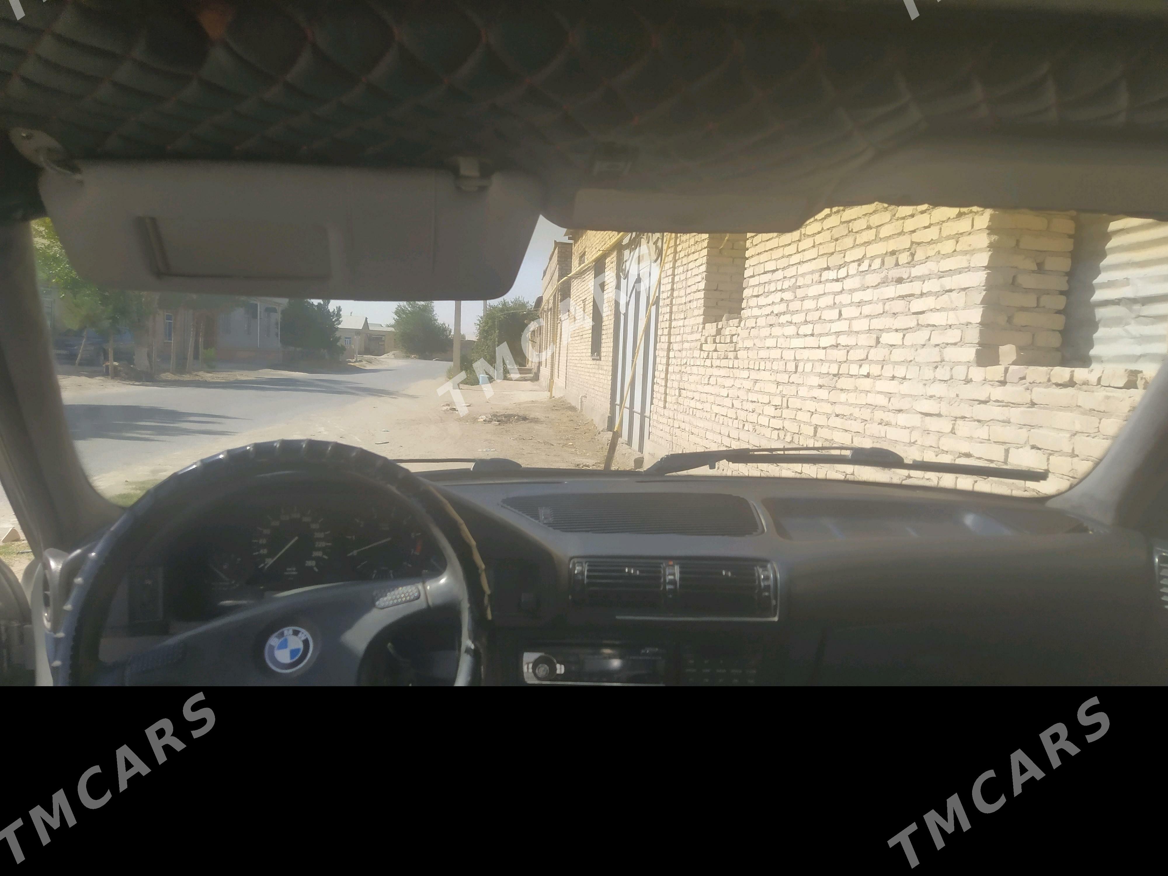 BMW 525 1990 - 40 000 TMT - Farap - img 6