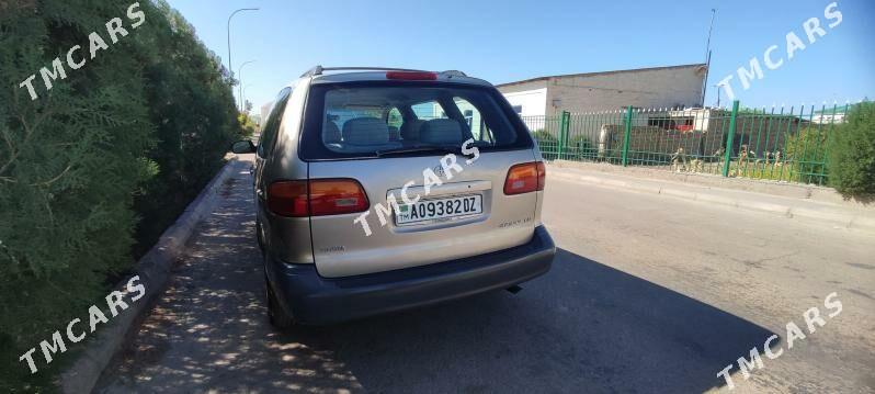 Toyota Sienna 2000 - 150 000 TMT - Daşoguz - img 5